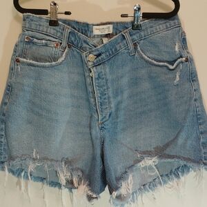 Abercrombie & Fitch The Dad Short Denim High Rise Fray Hem Criss Cross